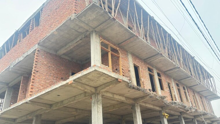 Exterior View, dlf ankur vihar 3 Bedroom 1000 Sq.Ft. Builder Floor In Dlf Ankur Vihar Ghaziabad 8904564