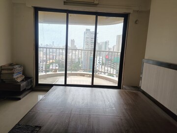 Room in 3 BHK Apartment at Krypton Tower, Prabhadevi – for Rent