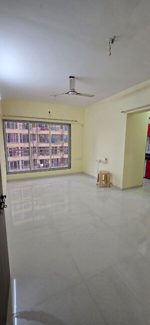 1 BHK Apartment For Sale in Dharti Pressidio, Kandivali West