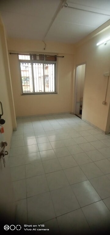 1 RK Apartment For Rent in New Mhada Tower, Malad West