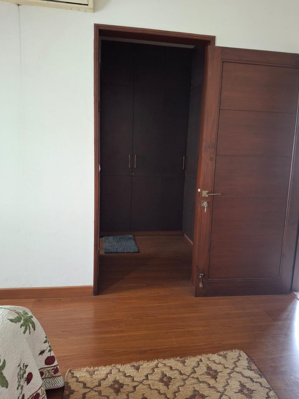 2 BHK Builder Floor For Rent in East Of Kailash