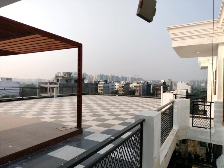Balcony, mahavir enclave 4 Bedroom 120 Sq.Yd. Builder Floor In Mahavir Enclave Delhi 8904626
