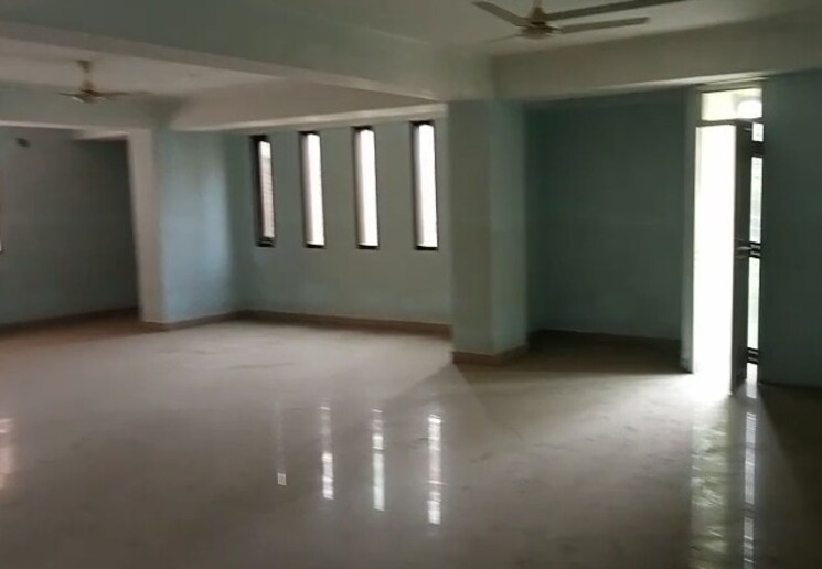 Room, kutchery road 3 Bedroom 1400 Sq.Ft. Apartment In Kutchery Road Ranchi 8904658