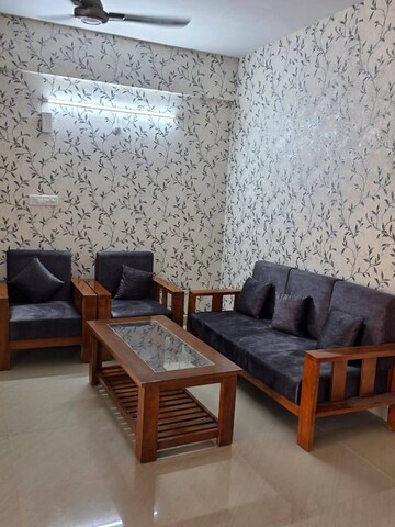 Living Room in 3 BHK Apartment at Gomti Nagar – for Rent