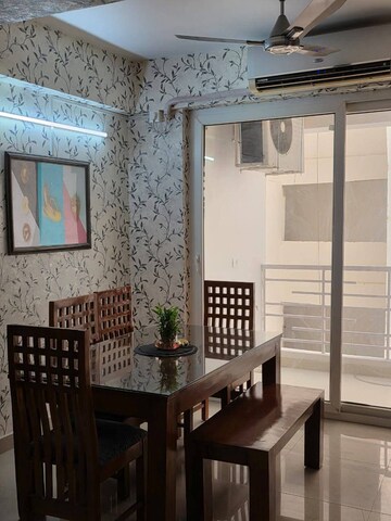 Living Room in 3 BHK Apartment at Gomti Nagar – for Rent