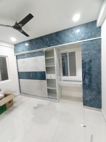 Room in 3 BHK Apartment at Raheja Vistas, Nacharam – for Rent