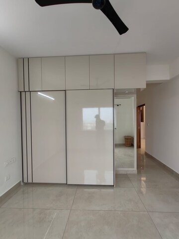 Room in 3 BHK Apartment at Sobha Windsor, Whitefield – for Rent