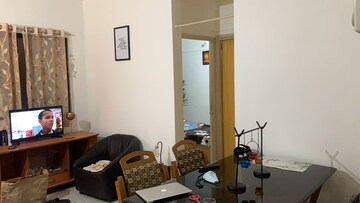 Master Bedroom in 1 BHK Apartment at Karia Konark Nagar Phase 1, Viman Nagar – for Rent