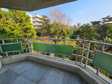 Balcony in 2 BHK Apartment at Bandra West – for Rent