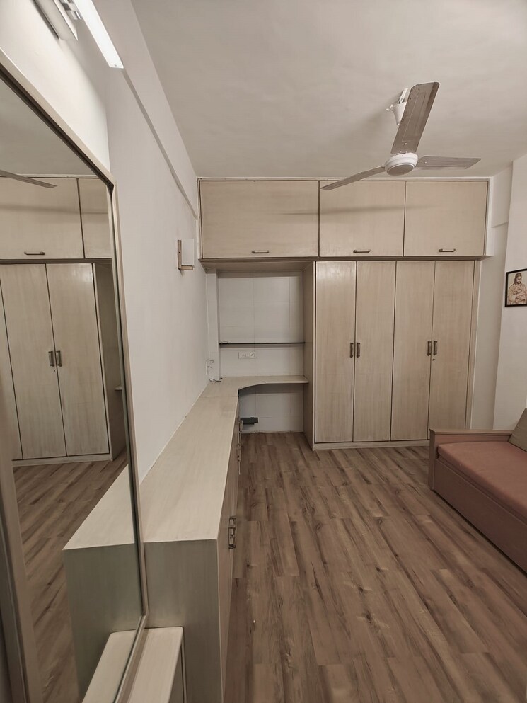 Kitchen, bandra west 2 Bedroom 750 Sq.Ft. Apartment In Bandra West Mumbai 8904848