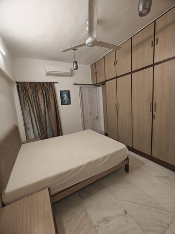 Bedroom in 2 BHK Apartment at Bandra West – for Rent