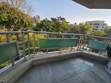 Balcony in 2 BHK Apartment at Bandra West – for Rent
