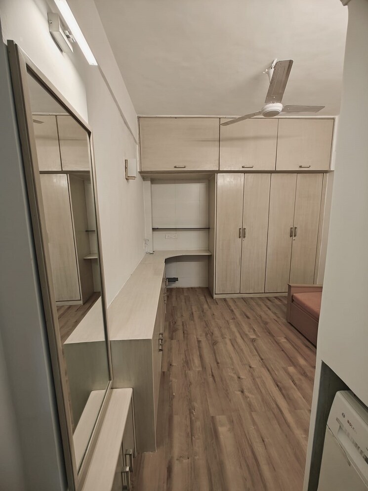 Kitchen, bandra west 2 Bedroom 750 Sq.Ft. Apartment In Bandra West Mumbai 8904848