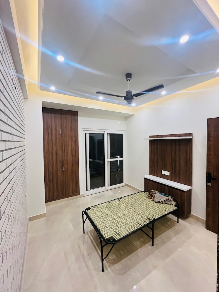 Bedroom, gms road 3 Bedroom 1650 Sq.Ft. Builder Floor In Gms Road Dehradun 8904883