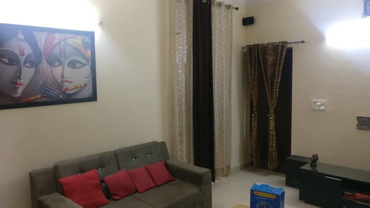 Bedroom, sector 10a 3 Bedroom 1800 Sq.Ft. Apartment In Sector 10a Gurgaon 8904908