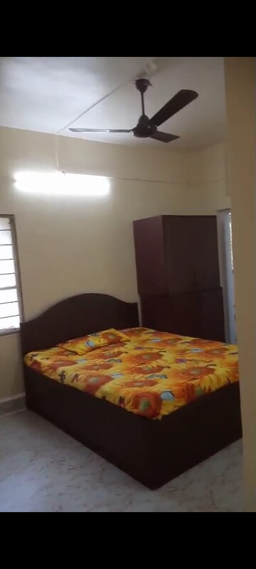 Bedroom in 2 BHK Builder Floor at Vishrant Society, Vishrantwadi – for Rent