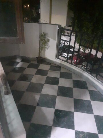  3 BHK Apartment at Uppal Southend, Sector 49 – for Rent