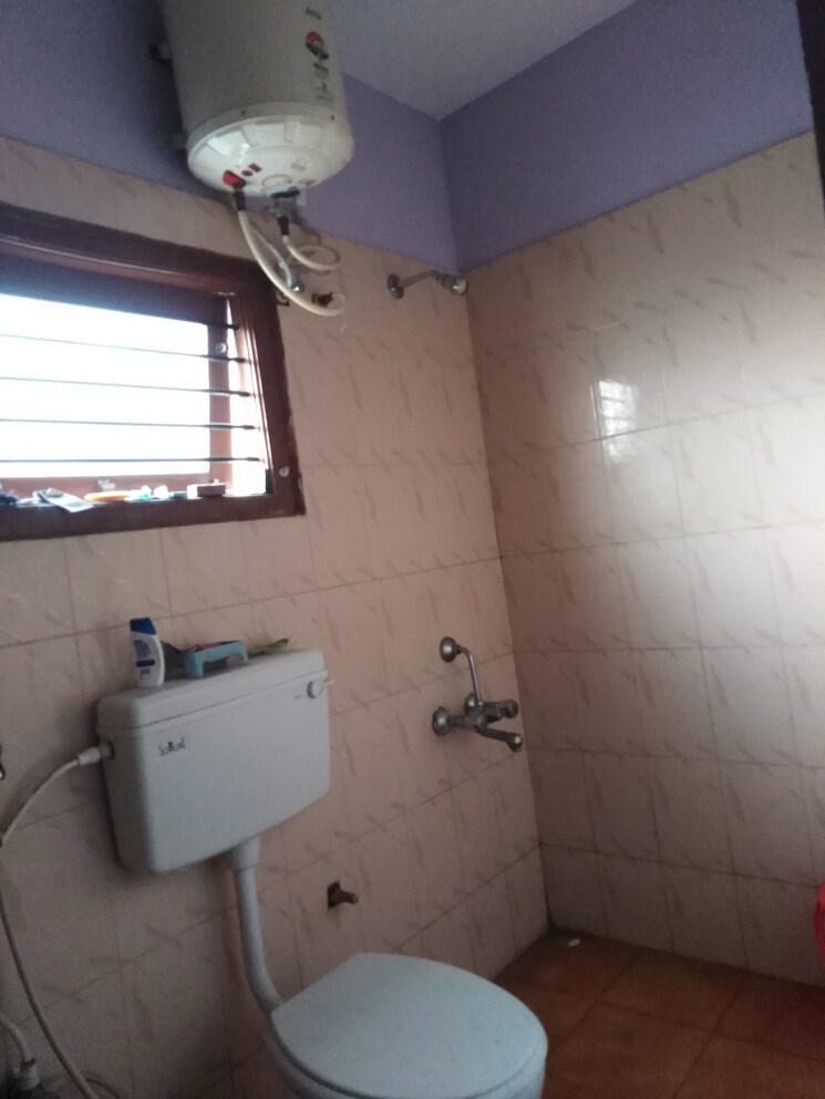 Bathroom, rt nagar 1 RK 580 Sq.Ft. Independent House In Rt Nagar Bangalore 8904930