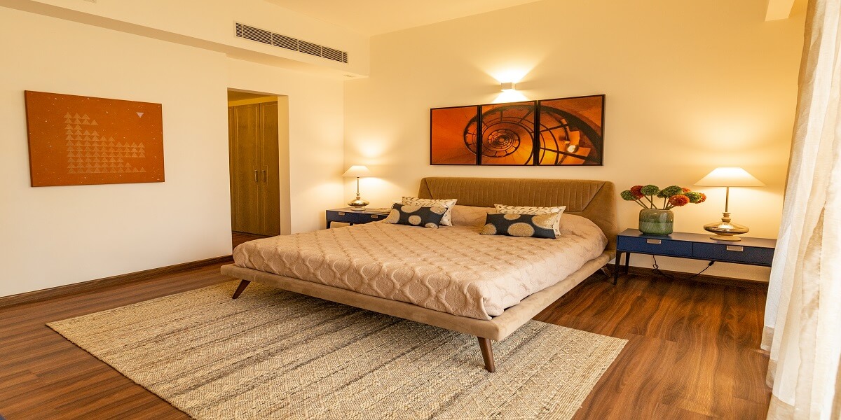 4 BHK + Servant Room Villa For Sale in Godrej Golf Link Villas