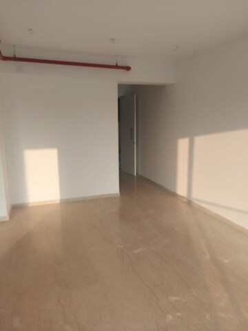 Room in 2 BHK Apartment at Kanakia Silicon Valley, Powai – for Rent