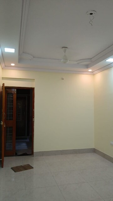 Room in 2 BHK Apartment at Shreeram Residency, Ambernath – for Rent
