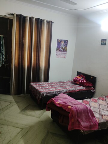 Bedroom in 6 BHK Independent House at Sector 53 – for Sale