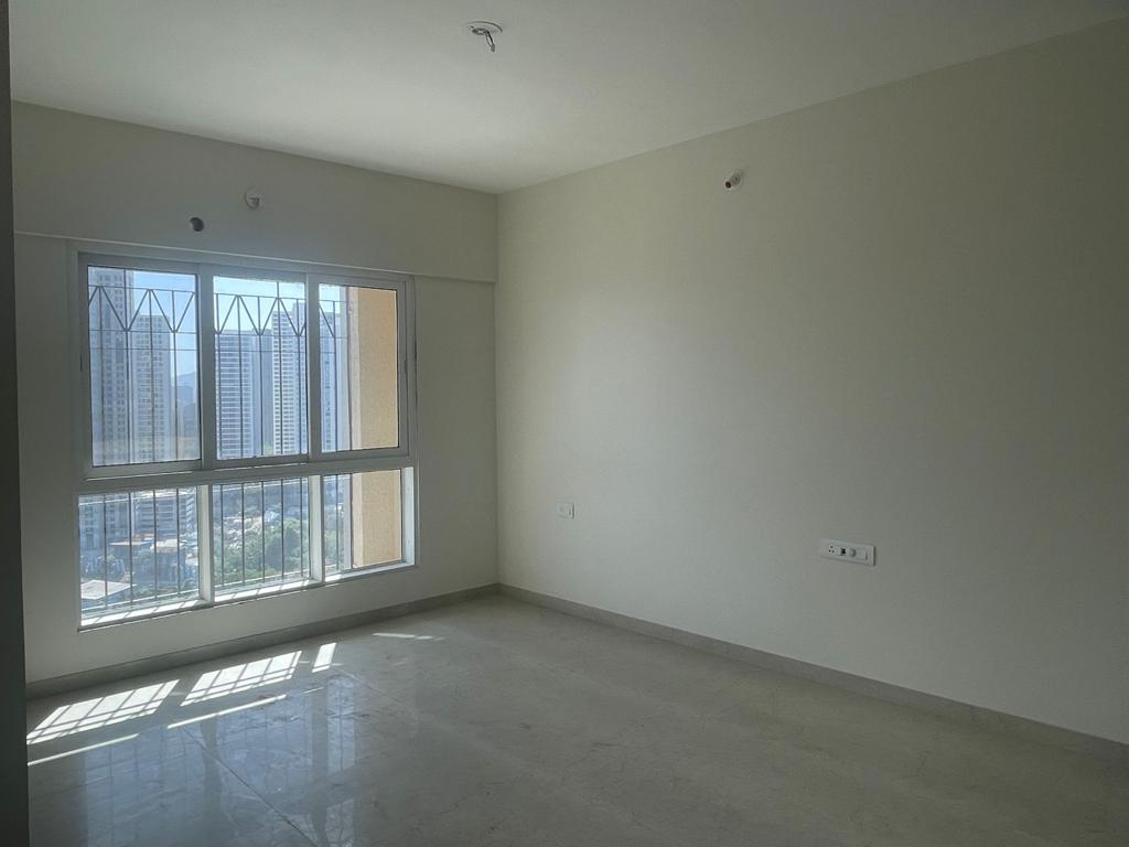 1.5 BHK Apartment For Sale in Dosti West County Phase 4 Dosti Pine