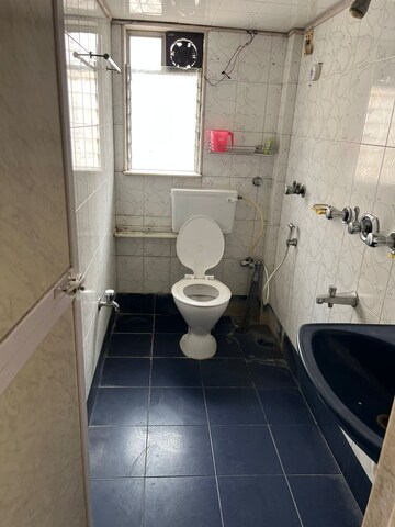 Master Bedroom in 2 BHK Apartment at Juhu Sun N Sea CHS, Juhu – for Rent