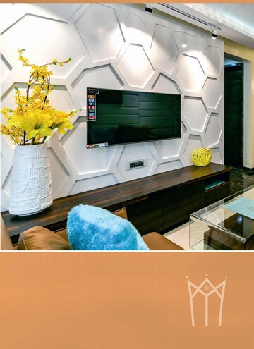 Team Area in 2 BHK Apartment at Malad East – for Sale