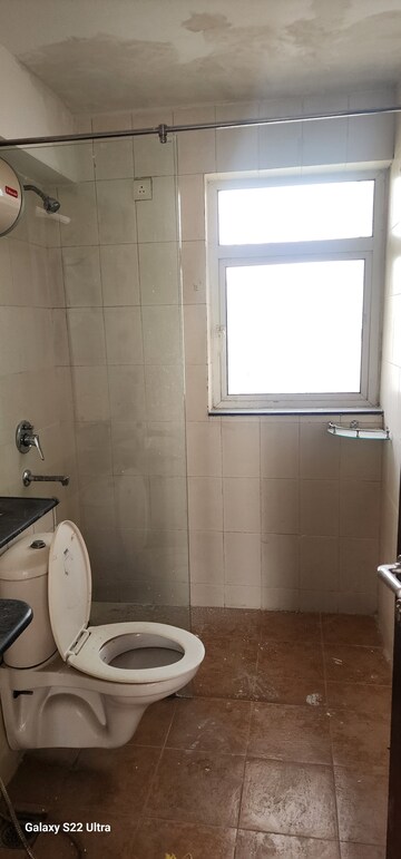 Bathroom in 4 BHK Villa at Unitech Deerwood Chase, Nirvana Country – for Rent
