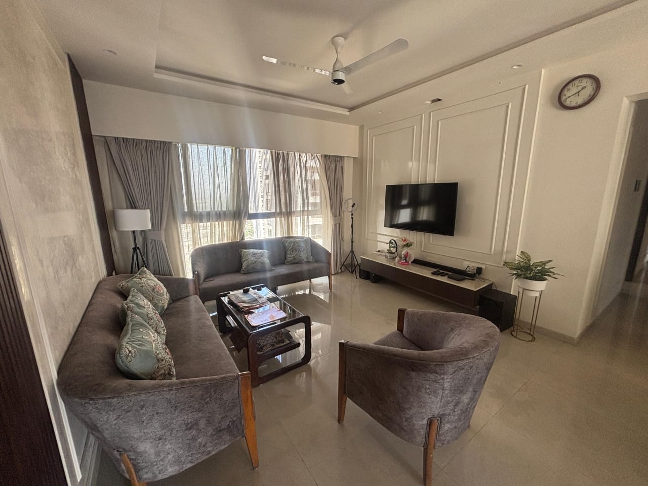 3 BHK + Extra Room Apartment For Rent in Courtyard by Narang Realty and The Wadhwa Group