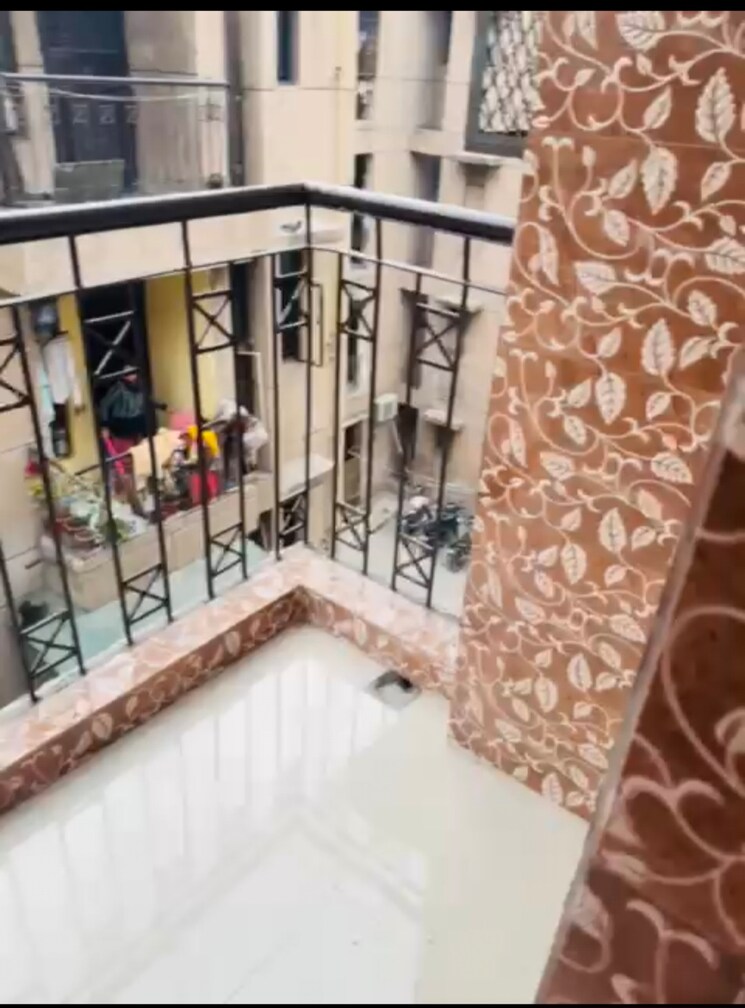 Balcony, sunshine-apartment 1 RK 510 Sq.Ft. Apartment In Sector 99 Noida 8905071