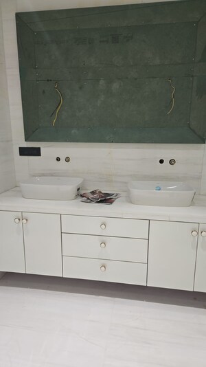 6+ BHK Independent House For Sale in Sector 19