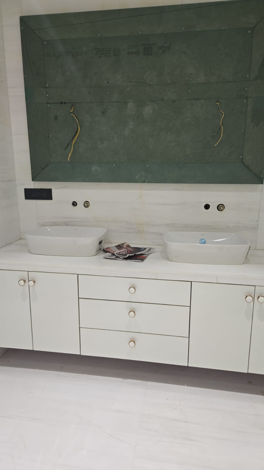 6+ BHK + Pooja Room Independent House For Sale in Sector 19