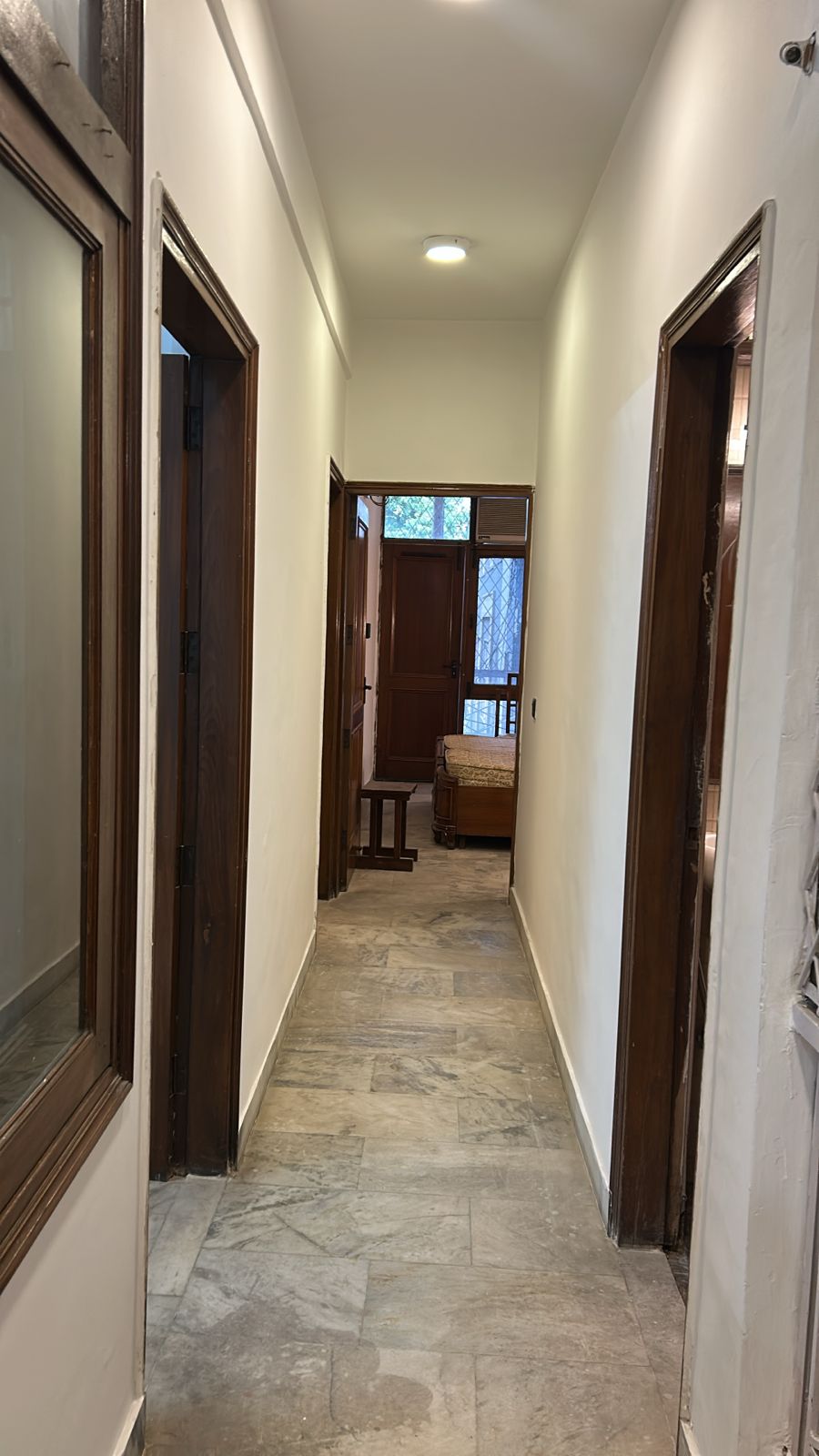 2 BHK Builder Floor For Rent in East Of Kailash