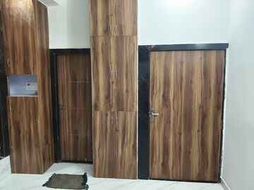 Furnished Amenities in  Pg at Ansal Golf Link I, Omega I Greater Noida – for Rent