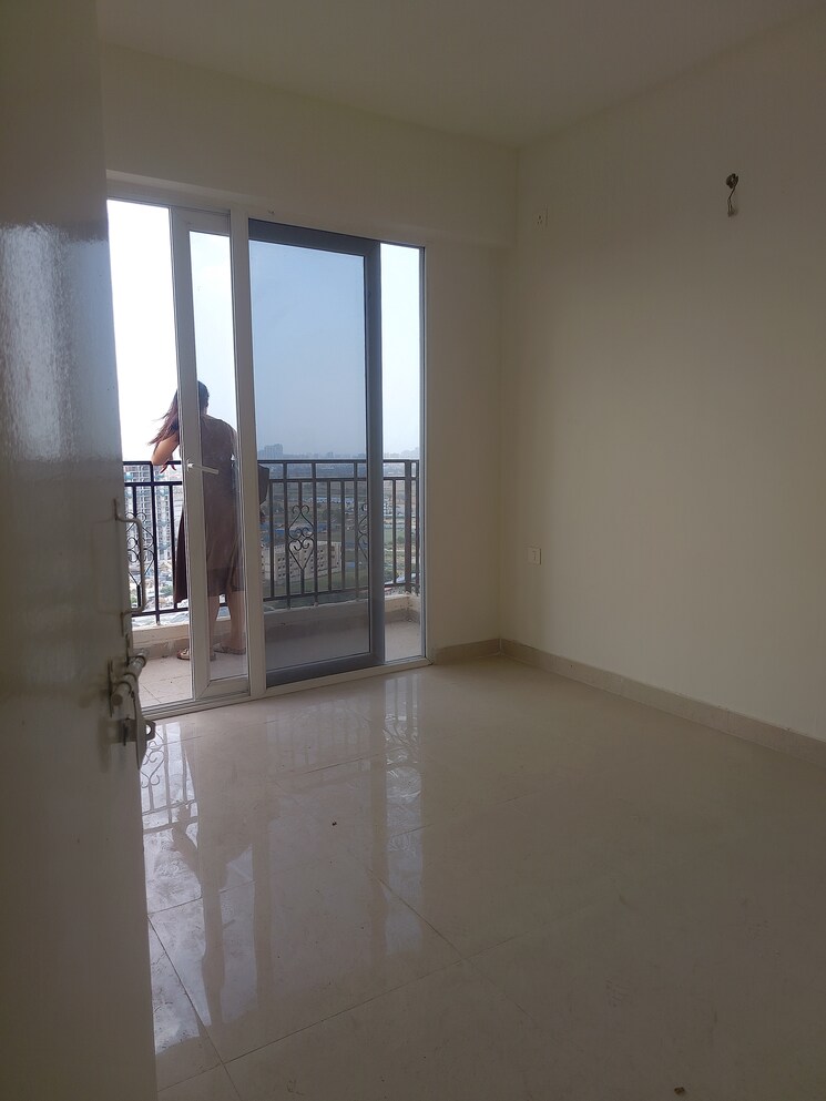 Room, signature-global-golf-greens 3 Bedroom 740 Sq.Ft. Apartment In Sector 79 Gurgaon 8905090