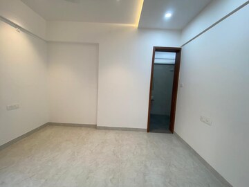 Bedroom in 2 BHK Apartment at Aundh – for Sale