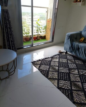 Living Room in 1.5 BHK Apartment at Siddhi Highland Haven, Balkum Pada – for Sale