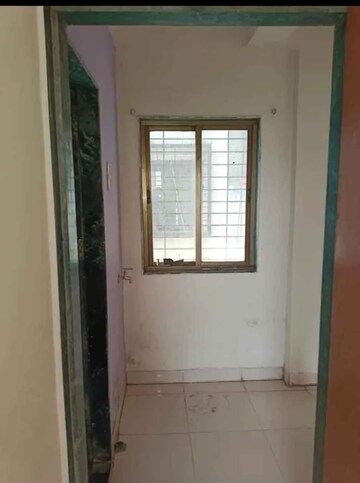 Bedroom in 1 BHK Apartment at Chembur – for Rent