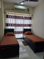 920 Sq.Ft. Pg in Samrat Real Estate