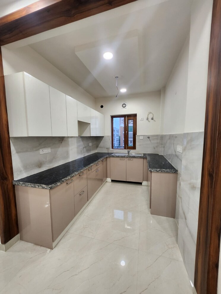 Kitchen, rps-palm-drive 3 Bedroom 1250 Sq.Ft. Builder Floor In Sector 88 Faridabad 8905299