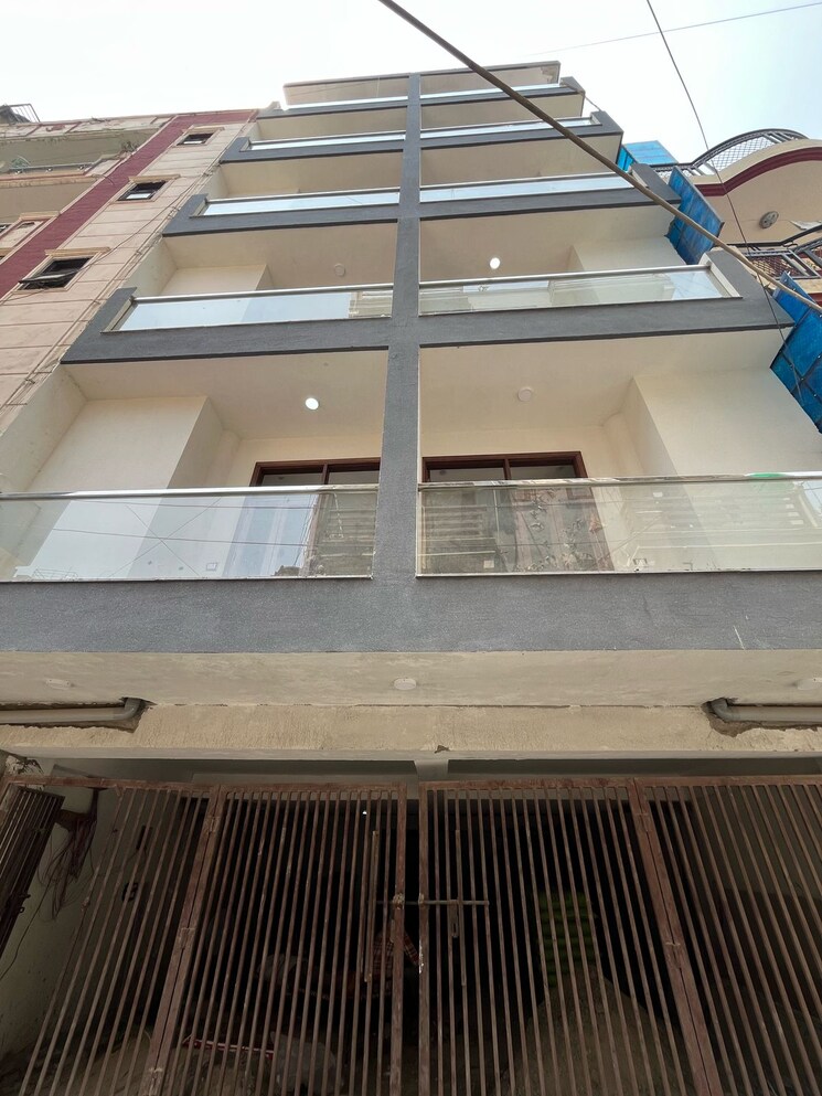 Exterior View, chattarpur 1 Bedroom 50 Sq.Yd. Apartment In Chattarpur Delhi 8905305
