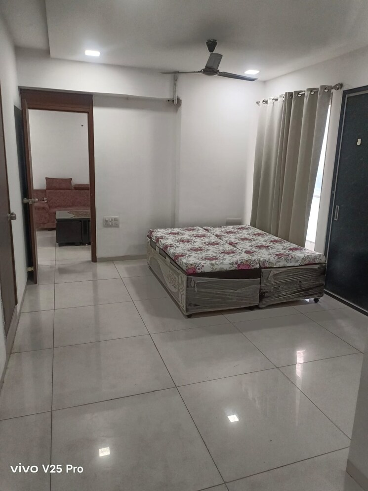 Bedroom, alkapuri 3 Bedroom 1920 Sq.Ft. Apartment In Alkapuri Vadodara 8905316