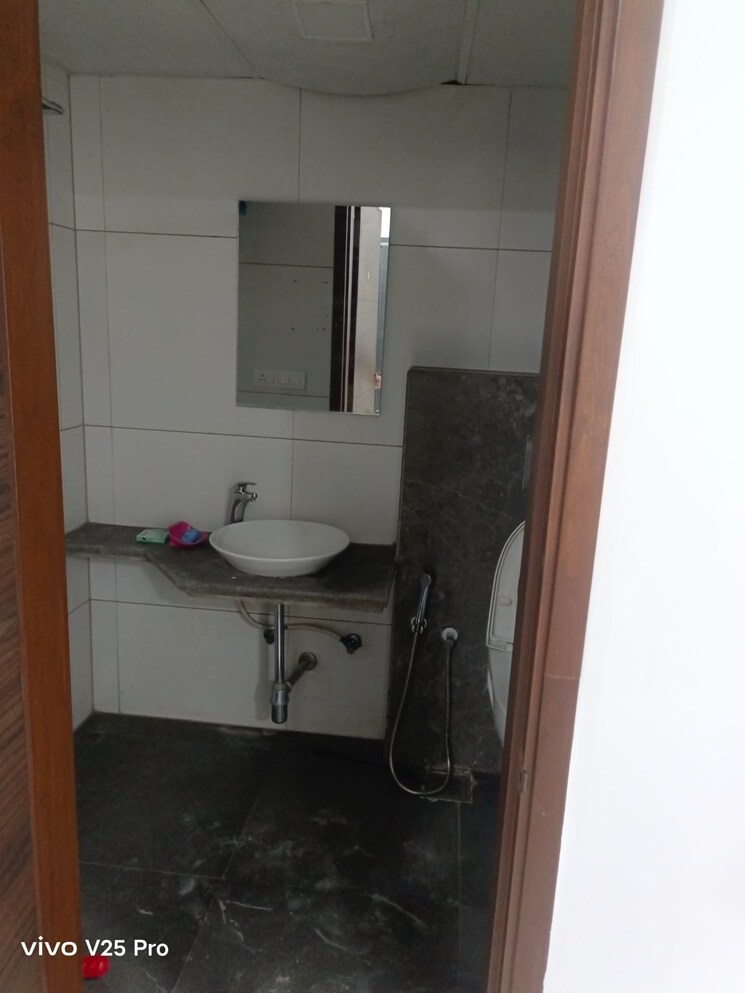 Bathroom, alkapuri 3 Bedroom 1920 Sq.Ft. Apartment In Alkapuri Vadodara 8905316