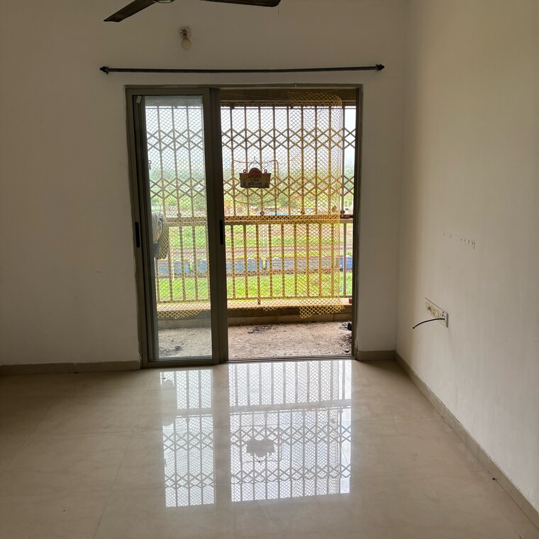 Living Room, lodha-casa-rio 1.5 Bedroom 774 Sq.Ft. Apartment In Nilaje N V Thane 8905329