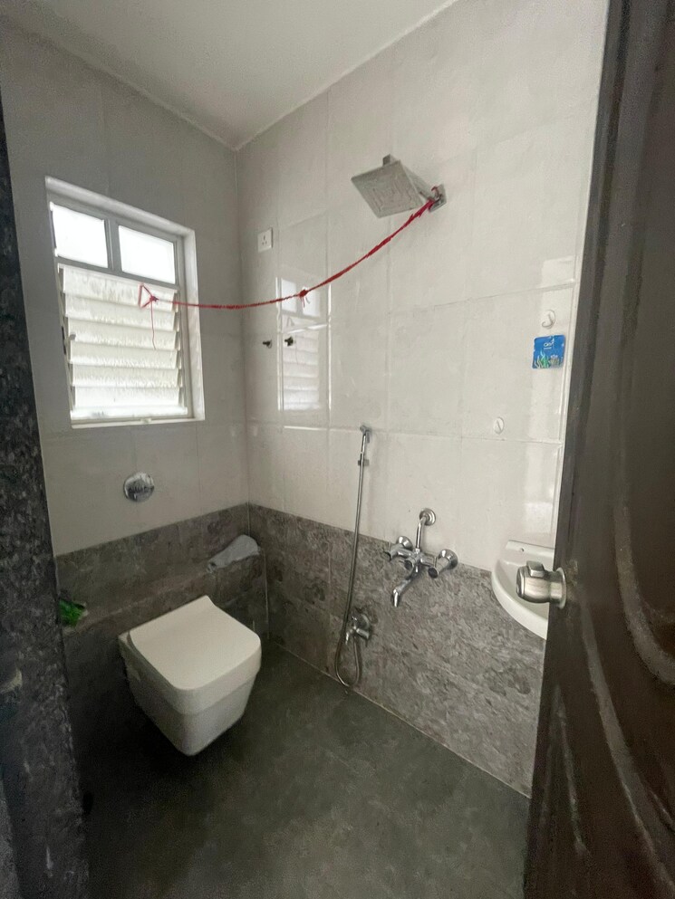 Bathroom, baner 2 Bedroom 750 Sq.Ft. Apartment In Baner Pune 8905344