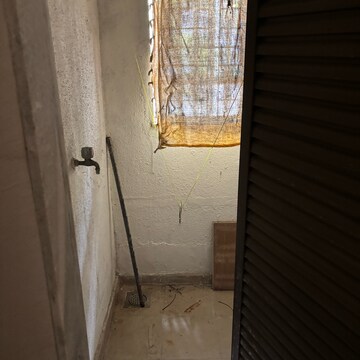 Bathroom in 1 BHK Apartment at Lodha Casa Bella Gold, Desai Village – for Rent