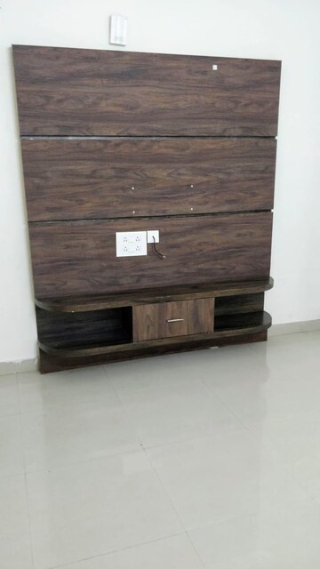 Furnished Amenities in 2 BHK Apartment at Trendset Rythme, Kondapur – for Rent