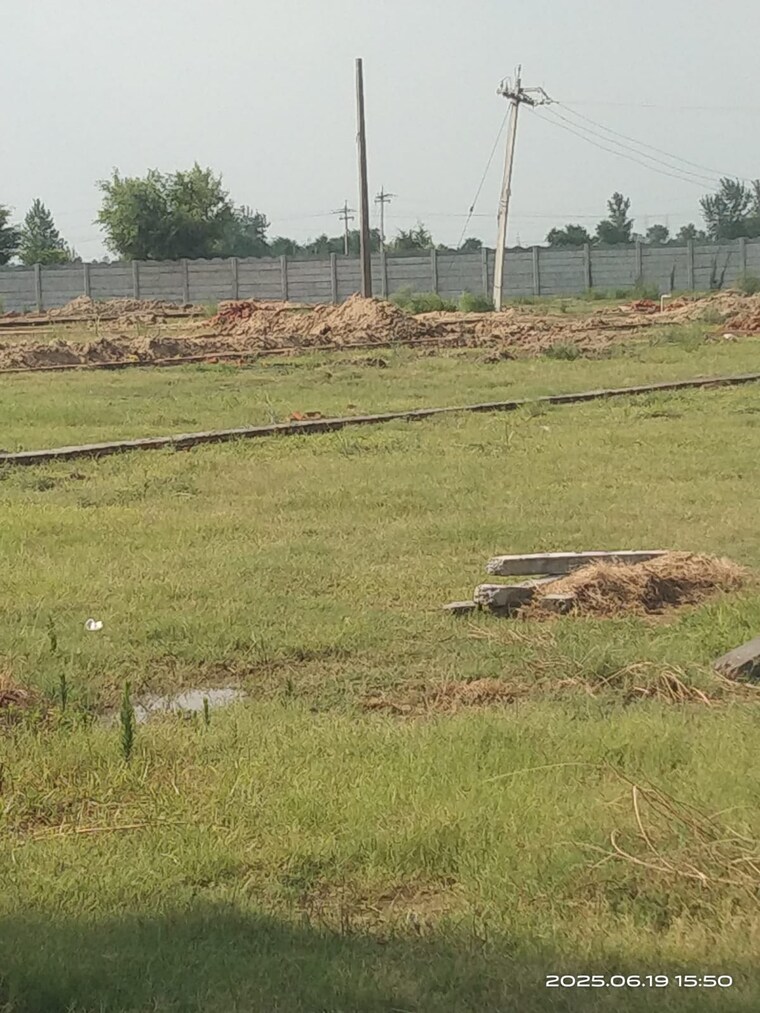 undefined, modipuram  115 Sq.Yd. Plot In Modipuram Meerut 8905372